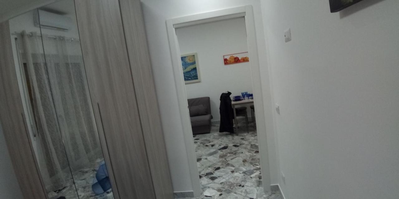 Station Suite Bari Eksteriør bilde
