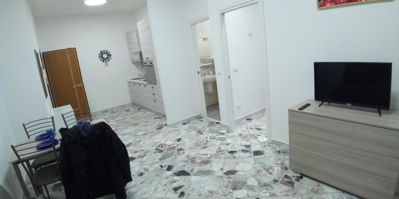 Station Suite Bari Eksteriør bilde